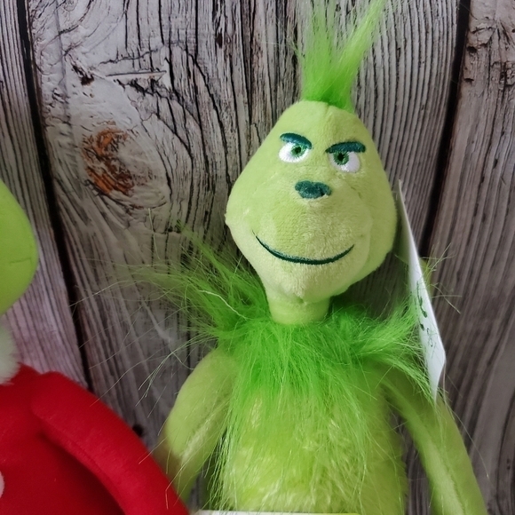 The Grinch Bundle 12" New in Packaging - Picture 4 of 12
